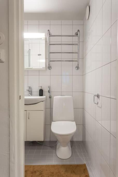 Appartement Tilava Huoneisto Helsingissa à Helsinki Extérieur photo
